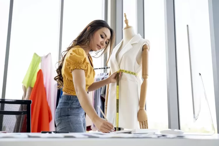 Fashion Designing Schools